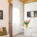 Relais Maddalene101 Agroturismo *